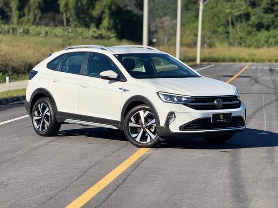 VOLKSWAGEN NIVUS 1.0 200 TSI TOTAL FLEX HIGHLINE AUTOMÁTICO